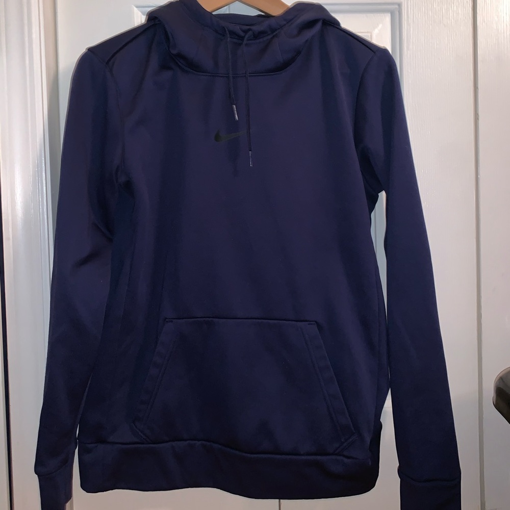 nike dri fit hoodie